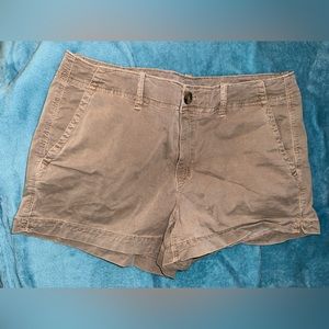 Khaki soft stretchy shorts AE